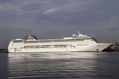 01) MSC Lirica (11.10.12).jpg