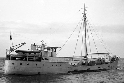 3unidentifiedcoasterxawnegc1963-5.jpg