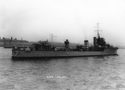 HMS Violent (1917).jpg