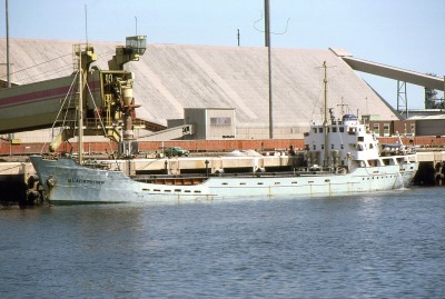 BLACKTHORN 050581a.jpg