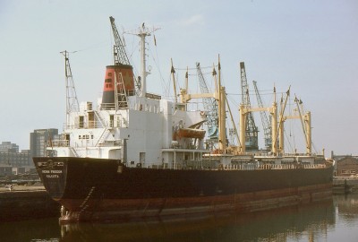 INDIAN FREEDOM 010776.jpg