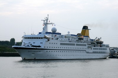 18) Spirit of Adventure (05.06.10).jpg