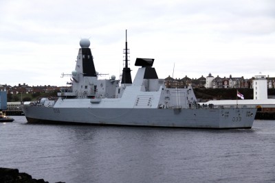 22) HMS Dauntless (22.02.13).jpg