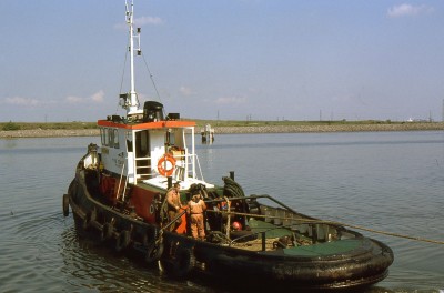 DOCKMAN 050691a.jpg