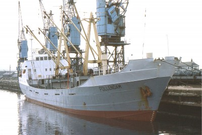 POLENDAM 070976a.jpg