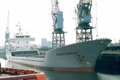 CAIRNCARRIER 200976a.jpg