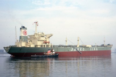 MOORFIELDS MONARCH 0676a.jpg