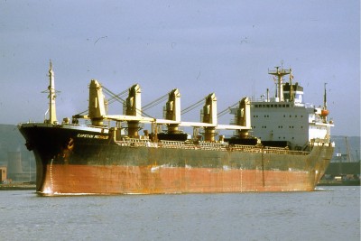 CAPETAN MICHALIS 020903a.jpg