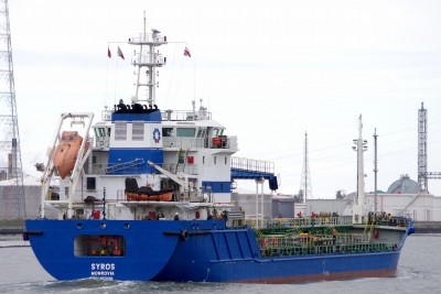 SYROS 100513d.JPG