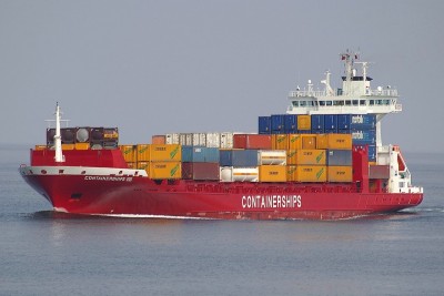 CONTAINERSHIPS VIII 270806a.jpg