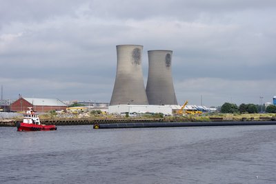 SAMSON towing BRIDLINGTON PIPE 010813.JPG