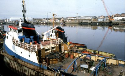 SHAULA-BONCHURCH 110494b.jpg