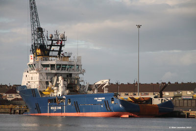 Stril-Commander.jpg (194.67 KiB) Viewed 1001 times Stril-Commander.jpg