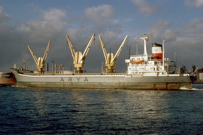 ARYA RASTAKHIZ 1279a.jpg