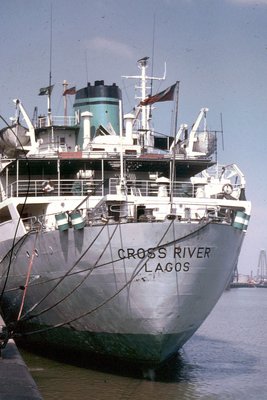 CROSS-RIVERxawx3.jpg