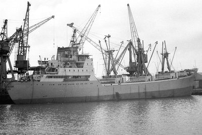 crossriver220675x1.jpg