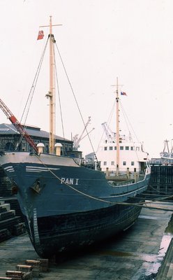 PAN I 240877a.jpg