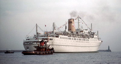 Empress Of Canada (d).jpg