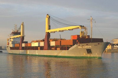 UAL EUROPE 090208e.jpg