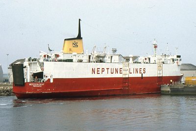 NEPTUNE SKY 220791d.jpg