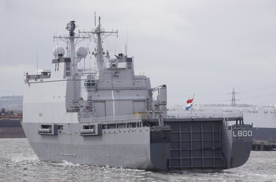09) HNLMS Rotterdam (13.04.14).jpg