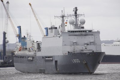 15) HNLMS Rotterdam (13.04.14).jpg
