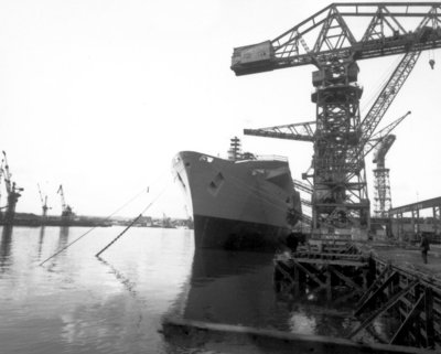 ILLUSTRIOUS 4 May 1979 (3).jpg