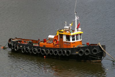 AMBER ROSE 030609d.JPG