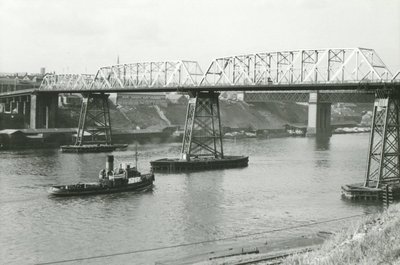 Redheugh Bridge May 1964.jpg