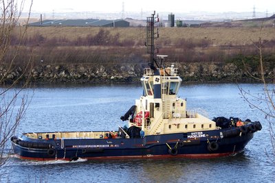 SVITZER MADELEINE 040215e.JPG