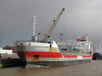 HUNTEBORG030315B.jpg