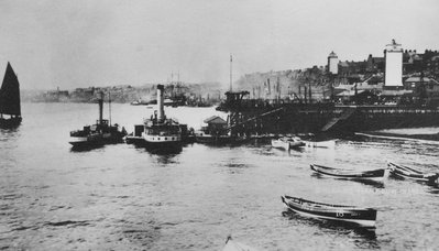 Shields Harbour C.1900.jpg