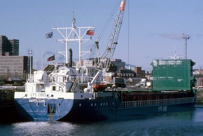 LYS CHRIS 270395a.jpg