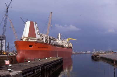 NORTH SEA PRODUCER 210896a.jpg