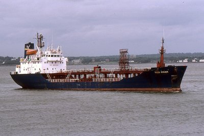 TEES FISHER 110701a.jpg