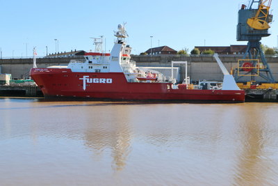 Fugro Galaxy, 8 October 2015 (5)_1.JPG