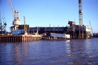 UNION SATURN 180191a.jpg