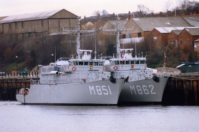 M851.jpg