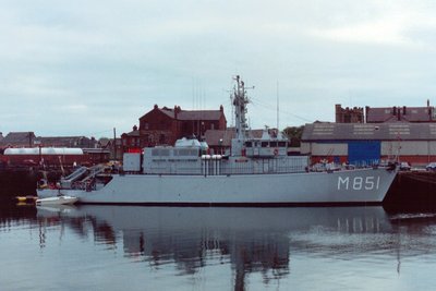 M851B.jpg