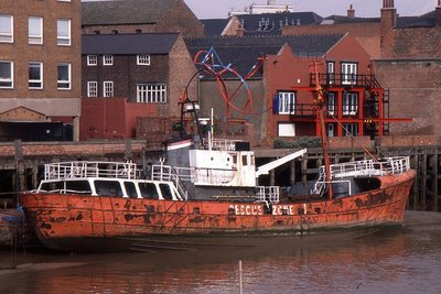 GRAMPIAN QUEST 310399a.jpg