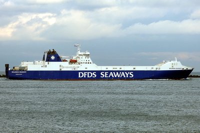 15295selandia-seaways041115x4.jpg