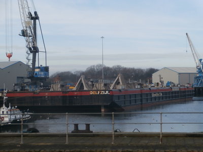 wagenborg barge 11.JPG