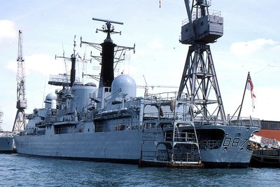 HMS NEWCASTLE 090888a.jpg