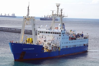 OCEAN OBSERVER 041017y.JPG