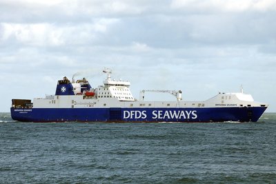 17346britannia-seaways121017x2.jpg