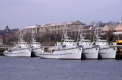 NATO SHIPS  ON THE TYNE 270393a.jpg
