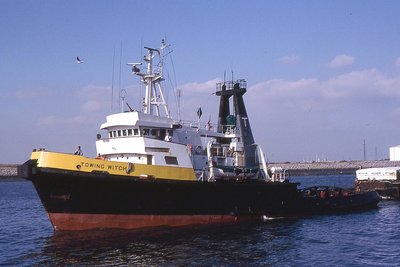 TOWING WITCH 091095a.jpg