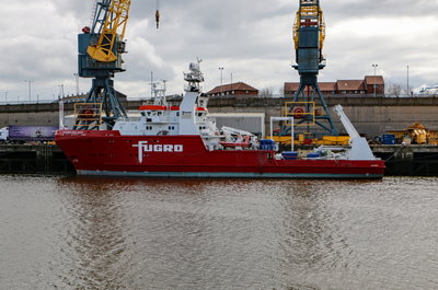 Fugro Galaxy, Sunderland, 16 April 2018 (1)_1.JPG