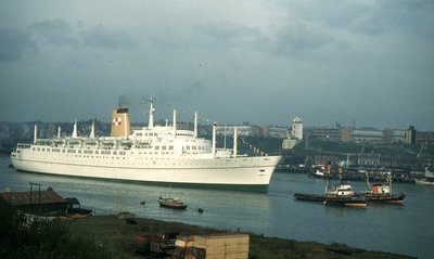 Empress of Canada Mar 1961.jpg