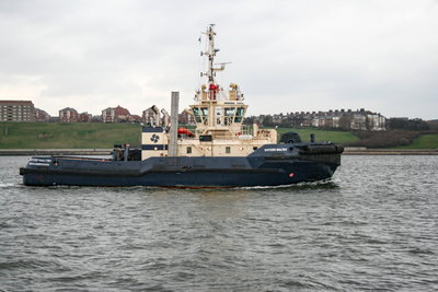 Svitzer Maltby, Tyne entrance, 8 February 2008 - 2_1_1.JPG